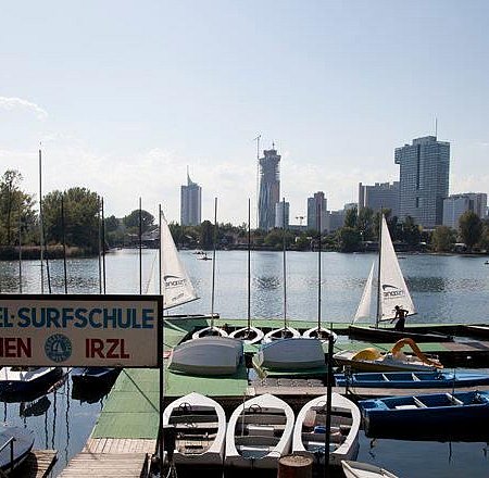 Crew WNB "Donnerstag-Segeln 1800 Uhr beim IRZL auf der Alten Donau 