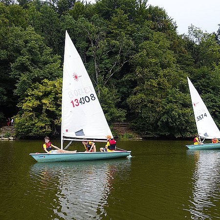 Auf den Spuren Arnold Schwarzeneggers – YCA Jugendsegeln 2018